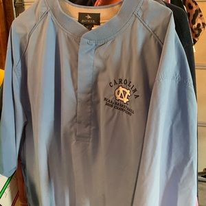 UNC Basketball Champion pull-over